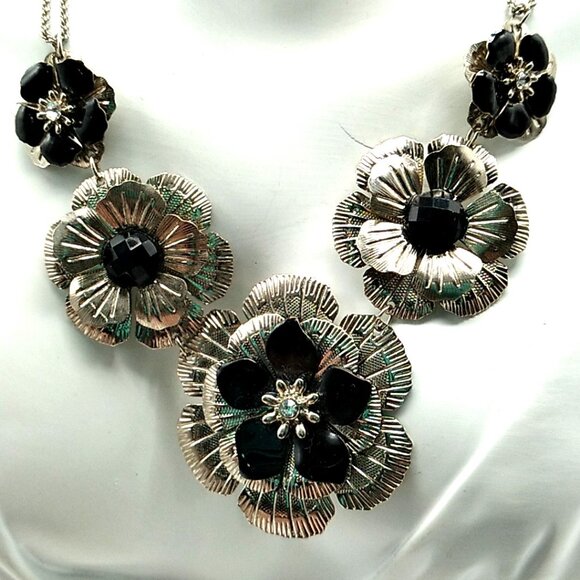 2028 Brand Metal Flower Necklace Black Silver-tone Crystal Signed - Picture 15 of 16